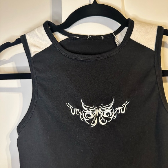 Garage Black and White Racer Tank - Picture 3 of 4